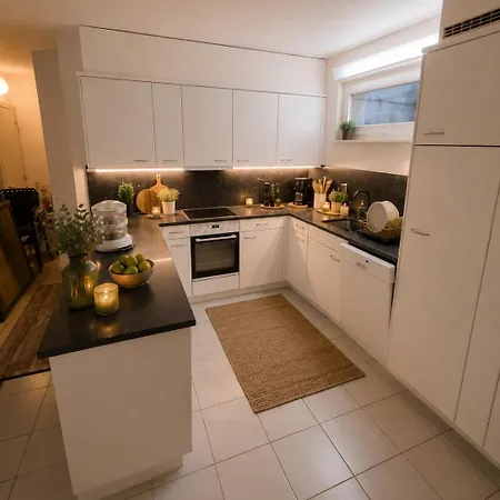 Grand Complet De 188m2 En Plein Centre De Appartement Crans-Montana